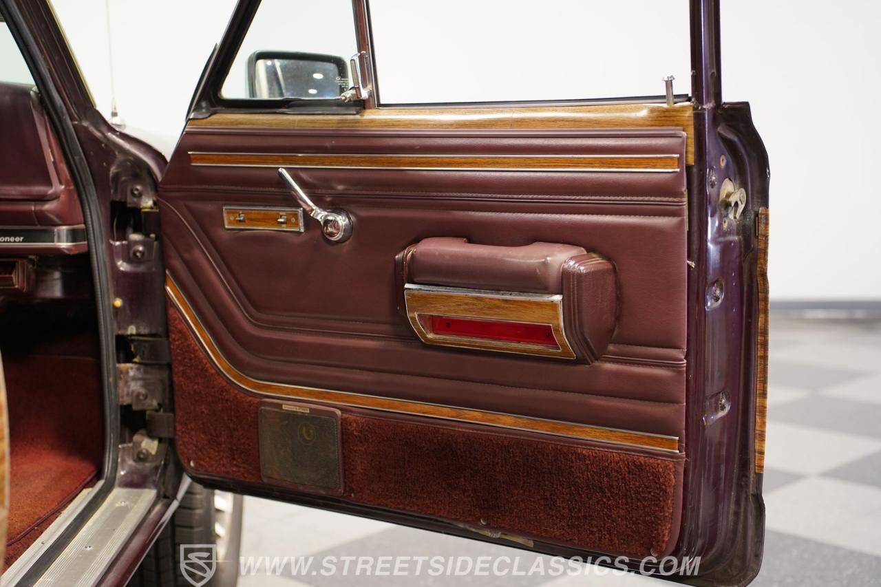 1989 Jeep Grand Wagoneer