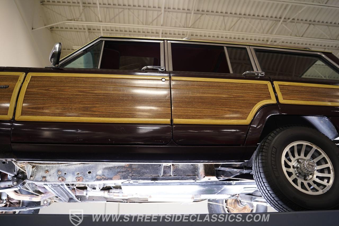 1989 Jeep Grand Wagoneer