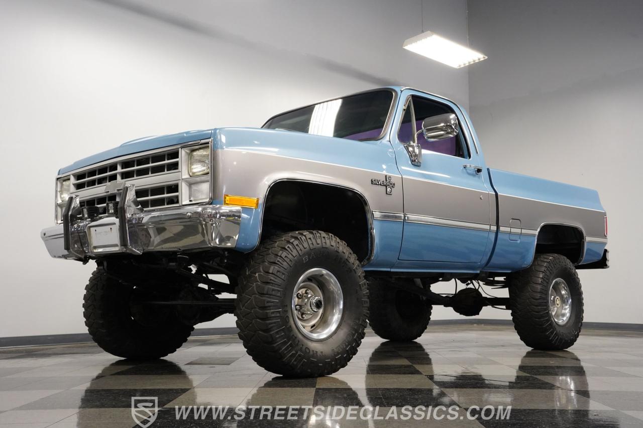 1985 Chevrolet K10 4x4 LS Restomod