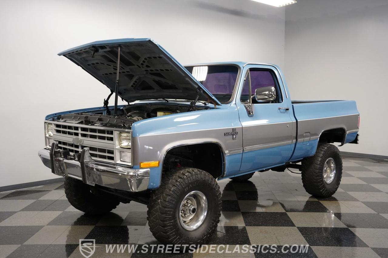 1985 Chevrolet K10 4x4 LS Restomod
