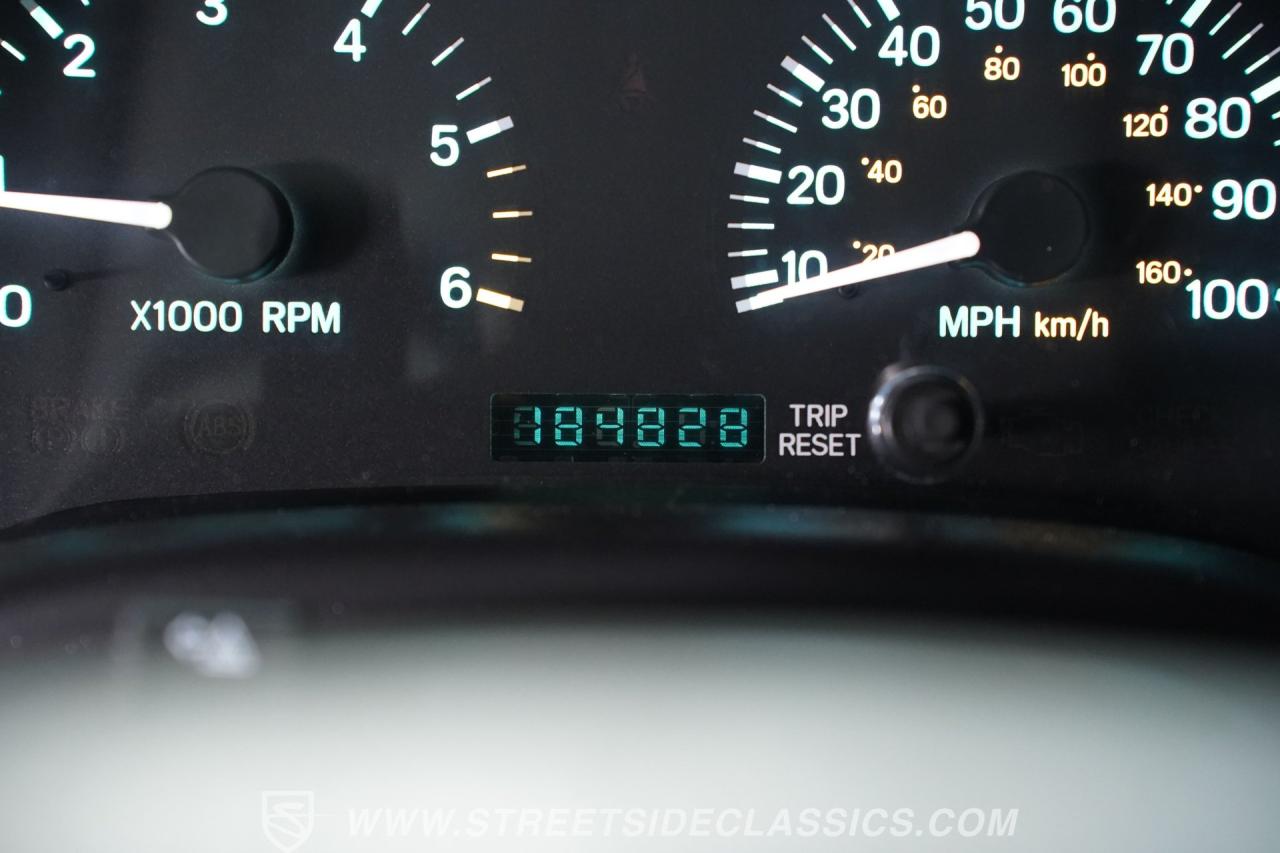2000 Jeep Cherokee Sport 4X4