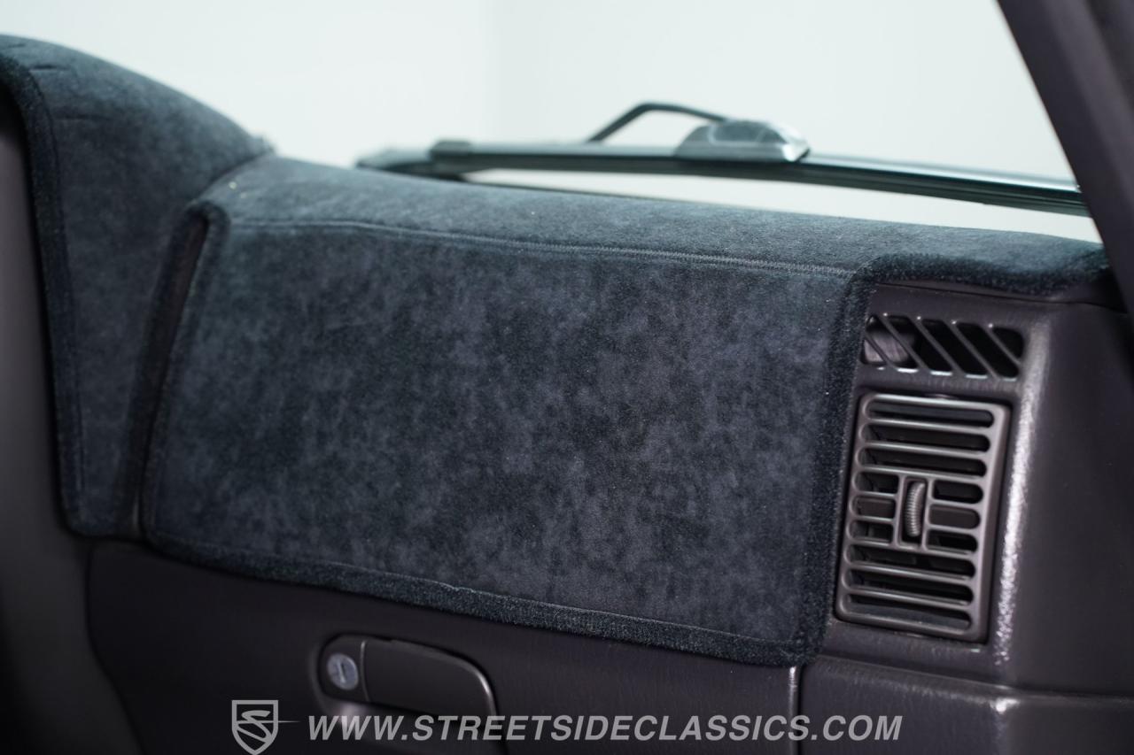 2000 Jeep Cherokee Sport 4X4