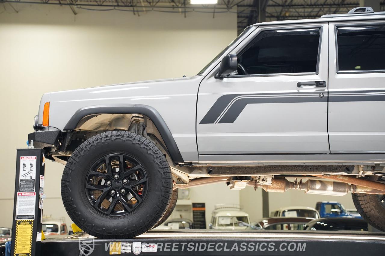 2000 Jeep Cherokee Sport 4X4