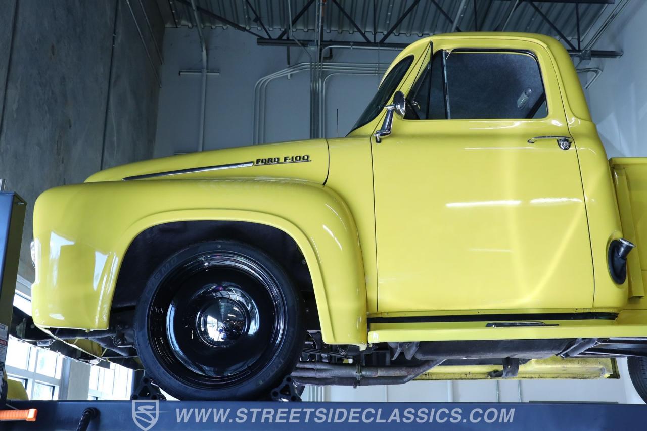 1954 Ford F-100