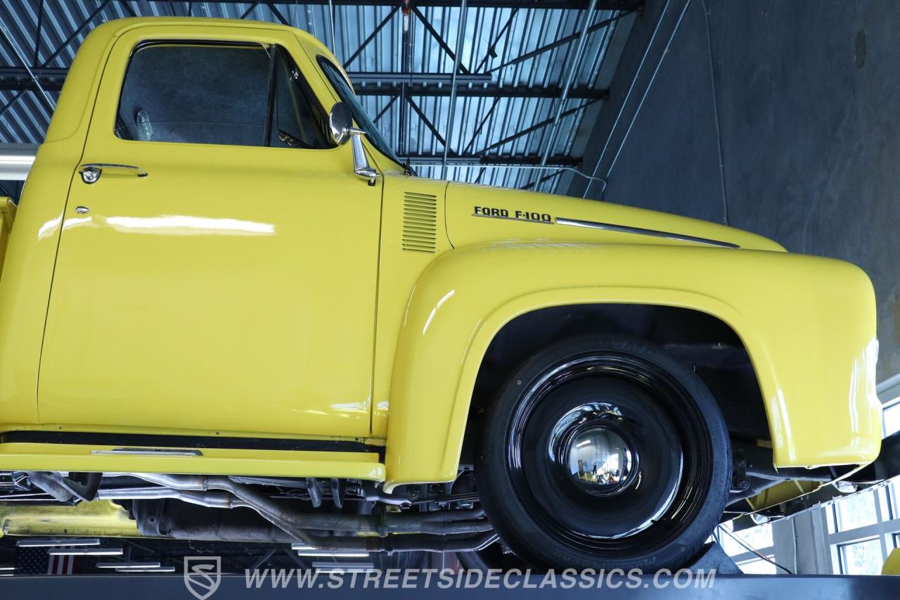 1954 Ford F-100