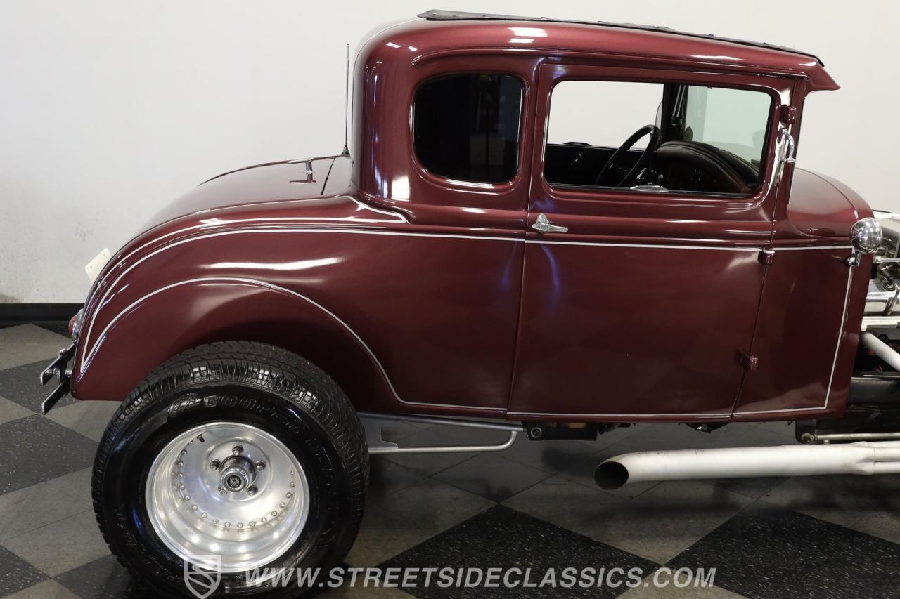 1931 Ford 5-Window Coupe