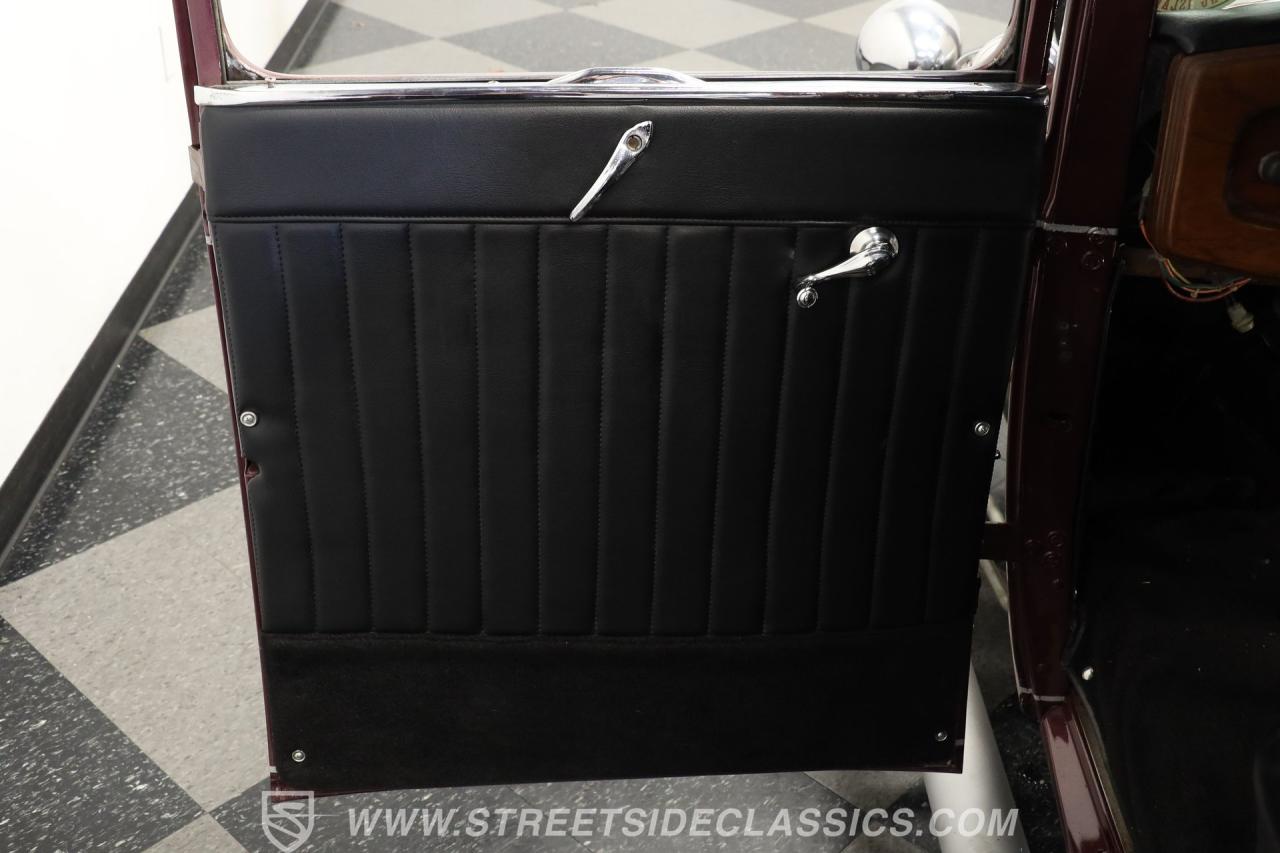 1931 Ford 5-Window Coupe