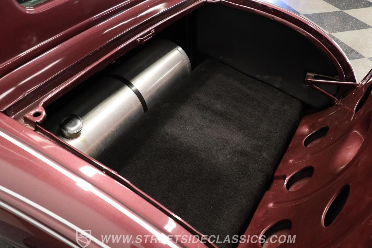 1931 Ford 5-Window Coupe