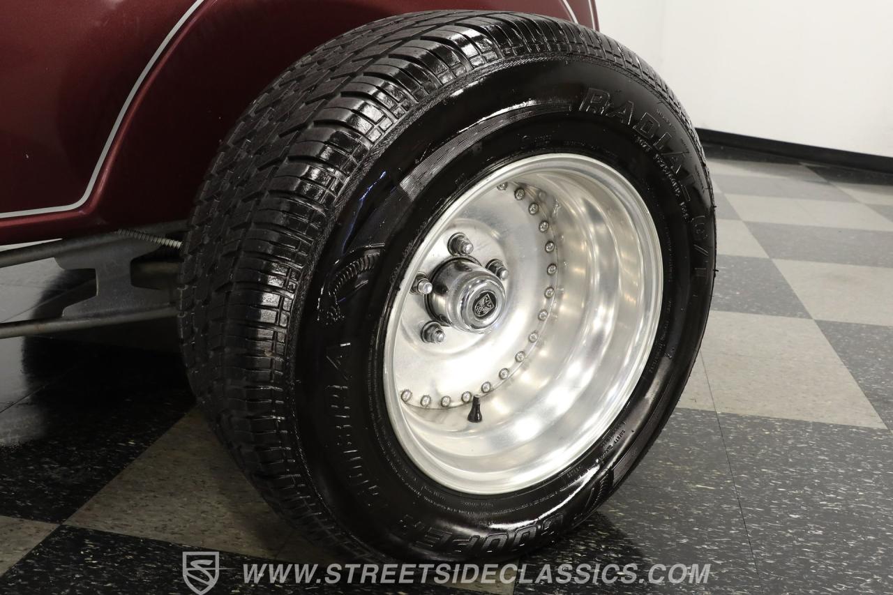 1931 Ford 5-Window Coupe