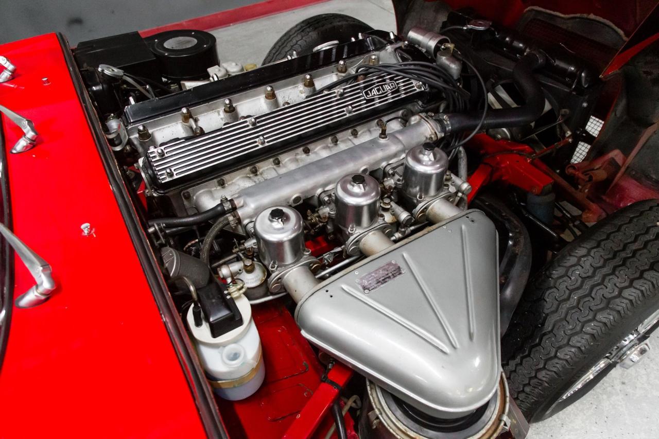 1969 Jaguar XKE COUPE