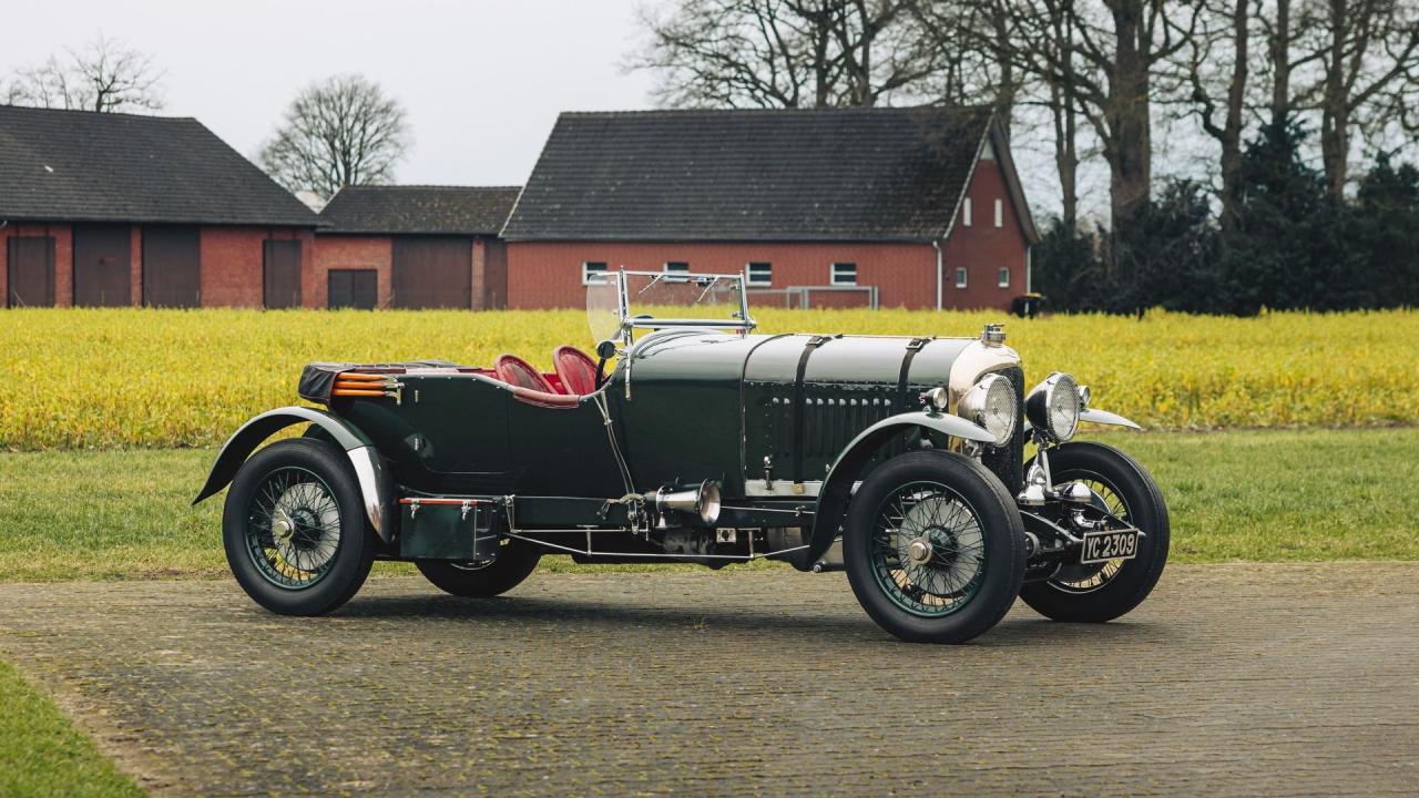 1928 Bentley 4 &frac12;-Litre Semi-Sports Four-Seat Open Tourer in the style of Park Ward