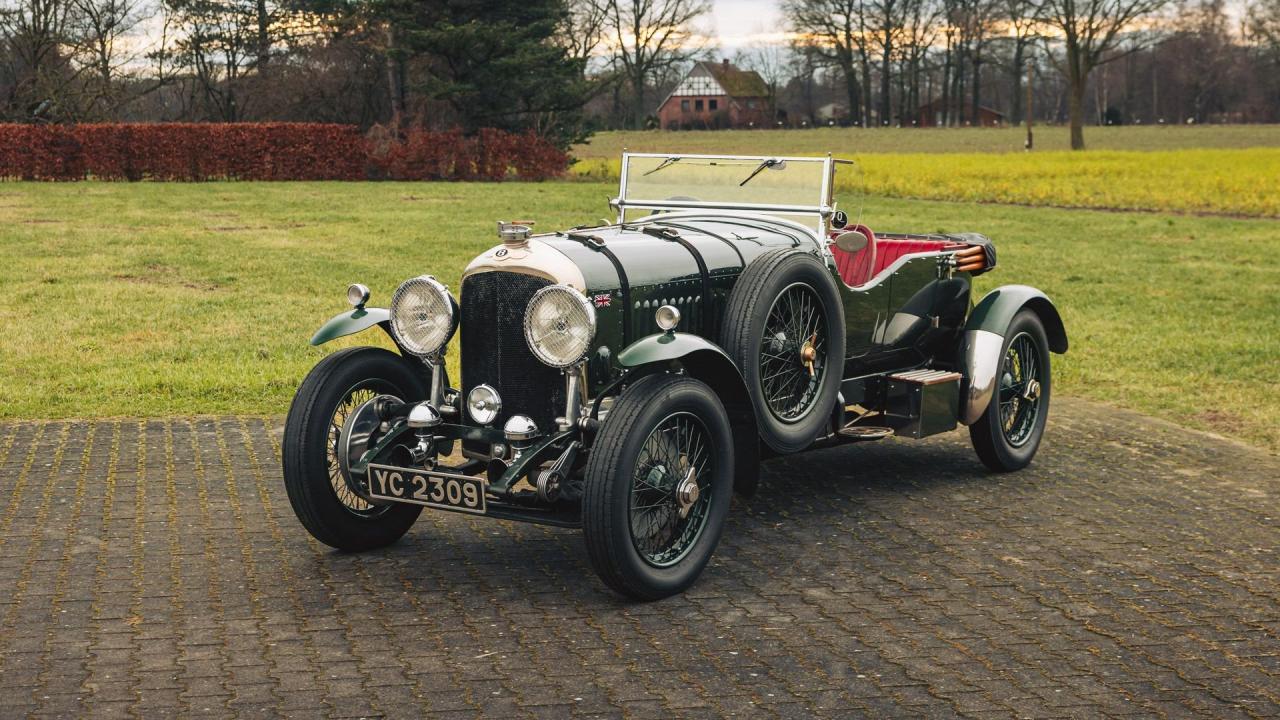 1928 Bentley 4 &frac12;-Litre Semi-Sports Four-Seat Open Tourer in the style of Park Ward