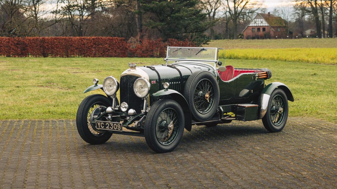 1928 Bentley 4 &frac12;-Litre Semi-Sports Four-Seat Open Tourer in the style of Park Ward