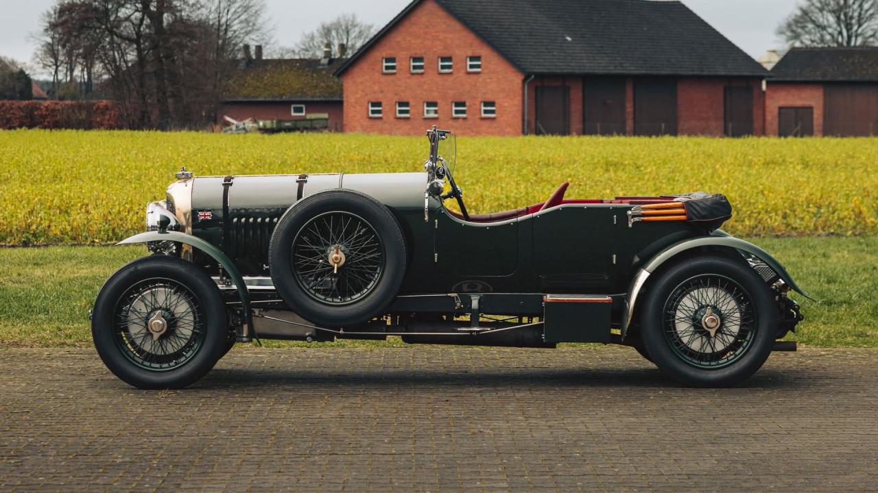 1928 Bentley 4 &frac12;-Litre Semi-Sports Four-Seat Open Tourer in the style of Park Ward