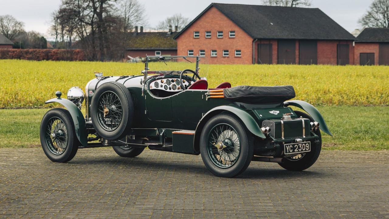 1928 Bentley 4 &frac12;-Litre Semi-Sports Four-Seat Open Tourer in the style of Park Ward