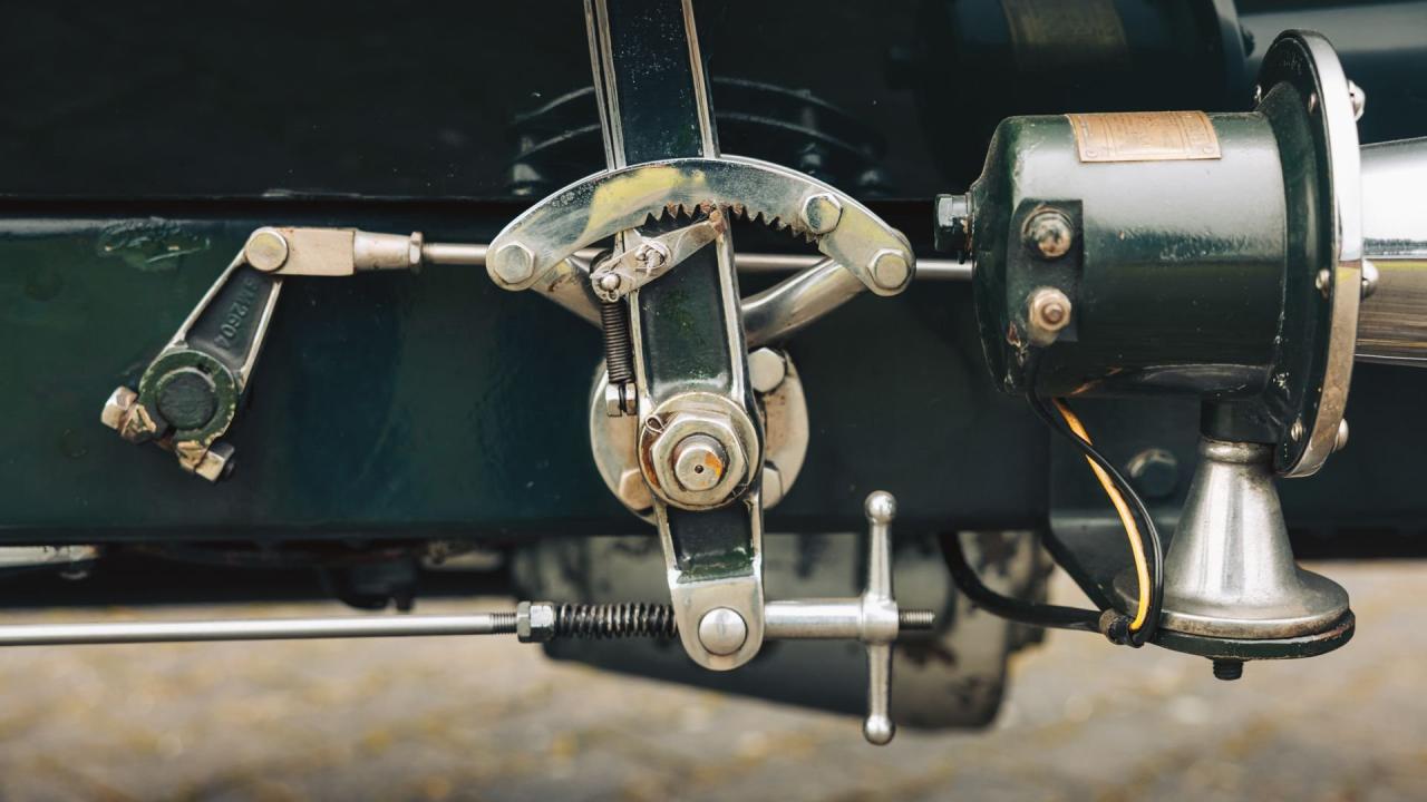 1928 Bentley 4 &frac12;-Litre Semi-Sports Four-Seat Open Tourer in the style of Park Ward