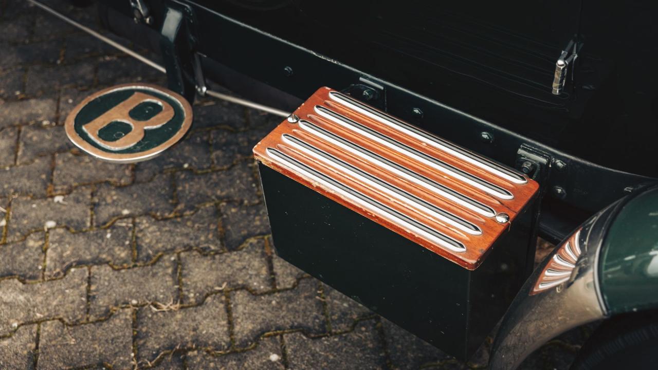 1928 Bentley 4 &frac12;-Litre Semi-Sports Four-Seat Open Tourer in the style of Park Ward