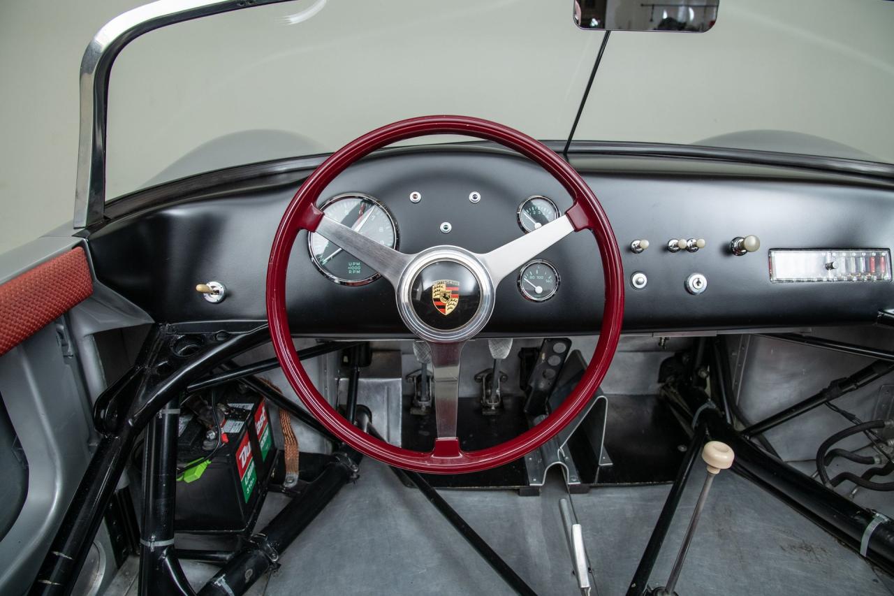1961 Porsche 718 RS 61 Spyder