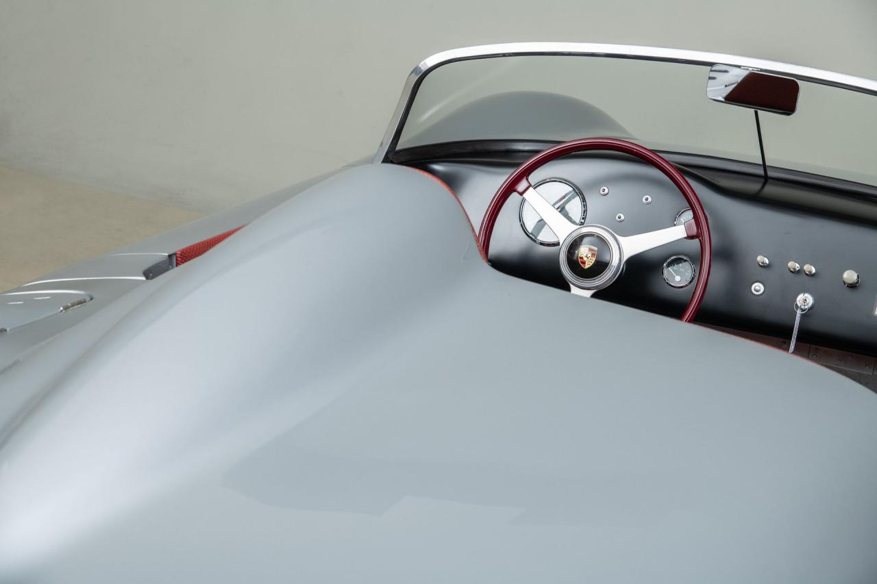 1961 Porsche 718 RS 61 Spyder