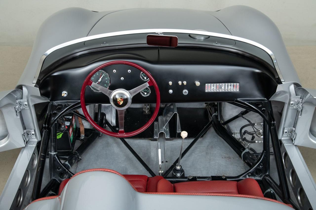 1961 Porsche 718 RS 61 Spyder