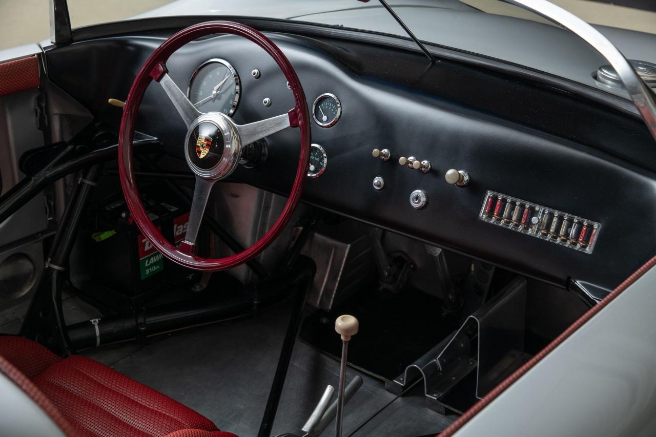 1961 Porsche 718 RS 61 Spyder