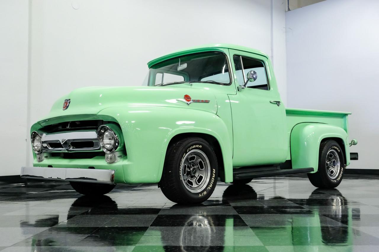 1956 Ford F-100
