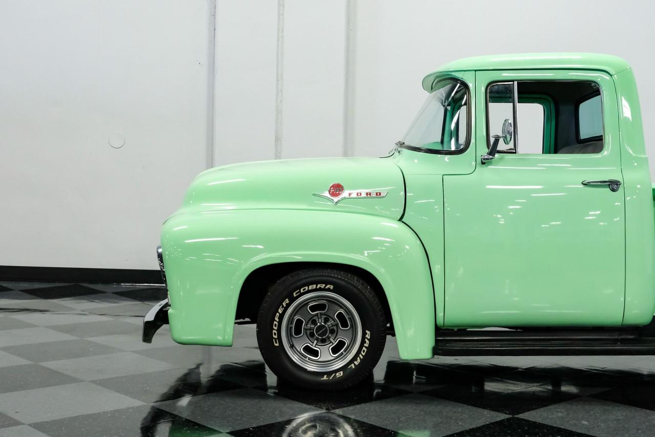 1956 Ford F-100