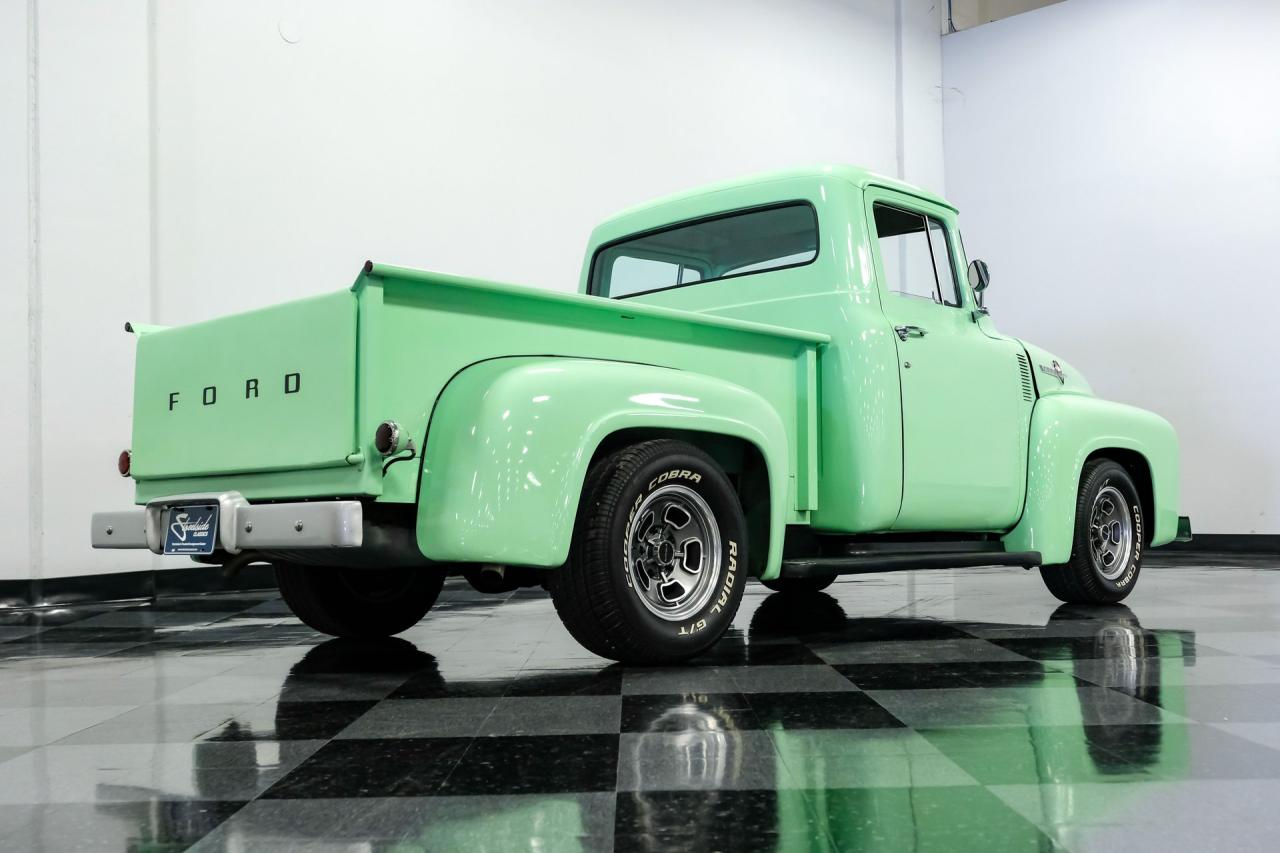 1956 Ford F-100