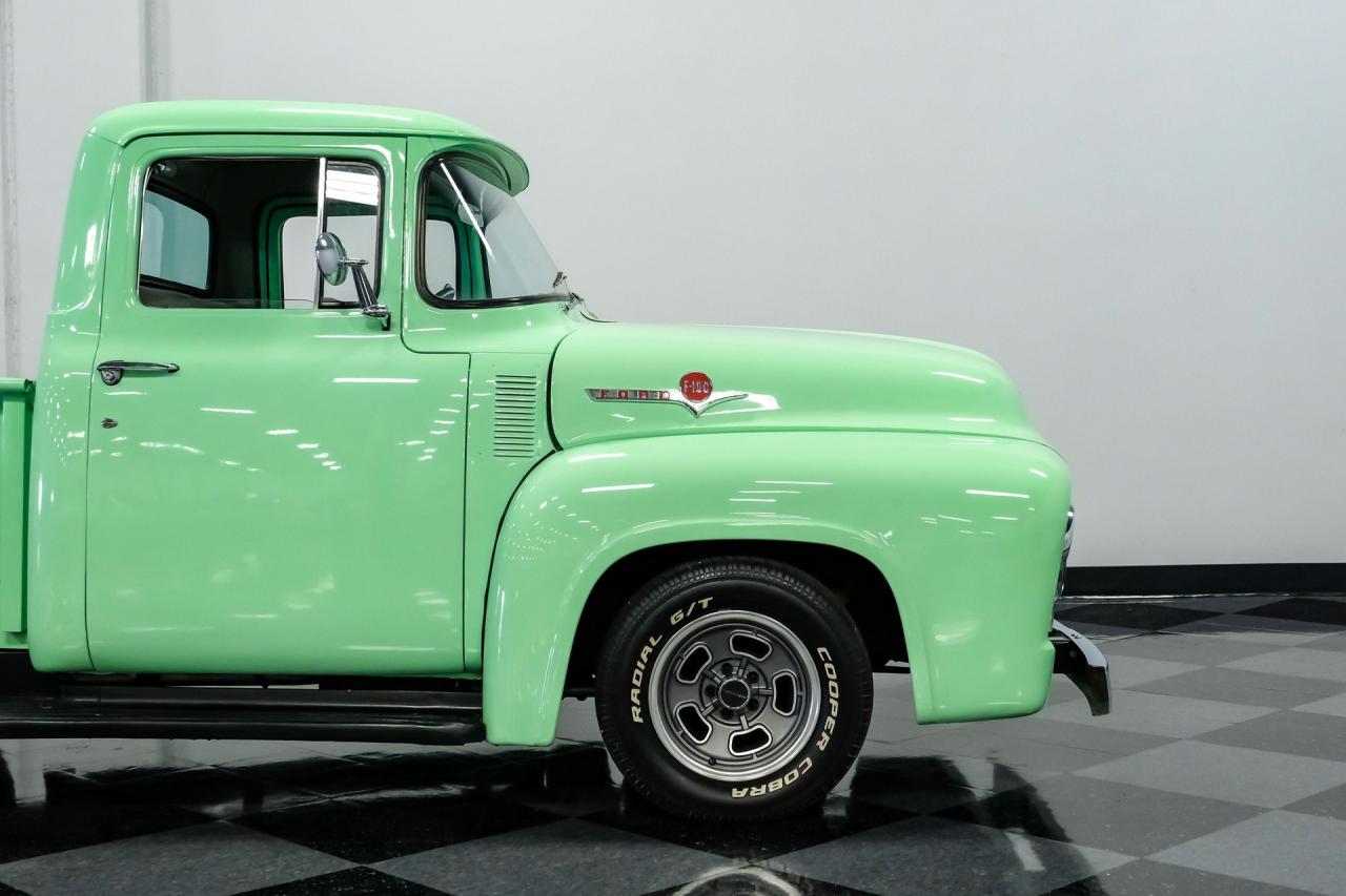 1956 Ford F-100