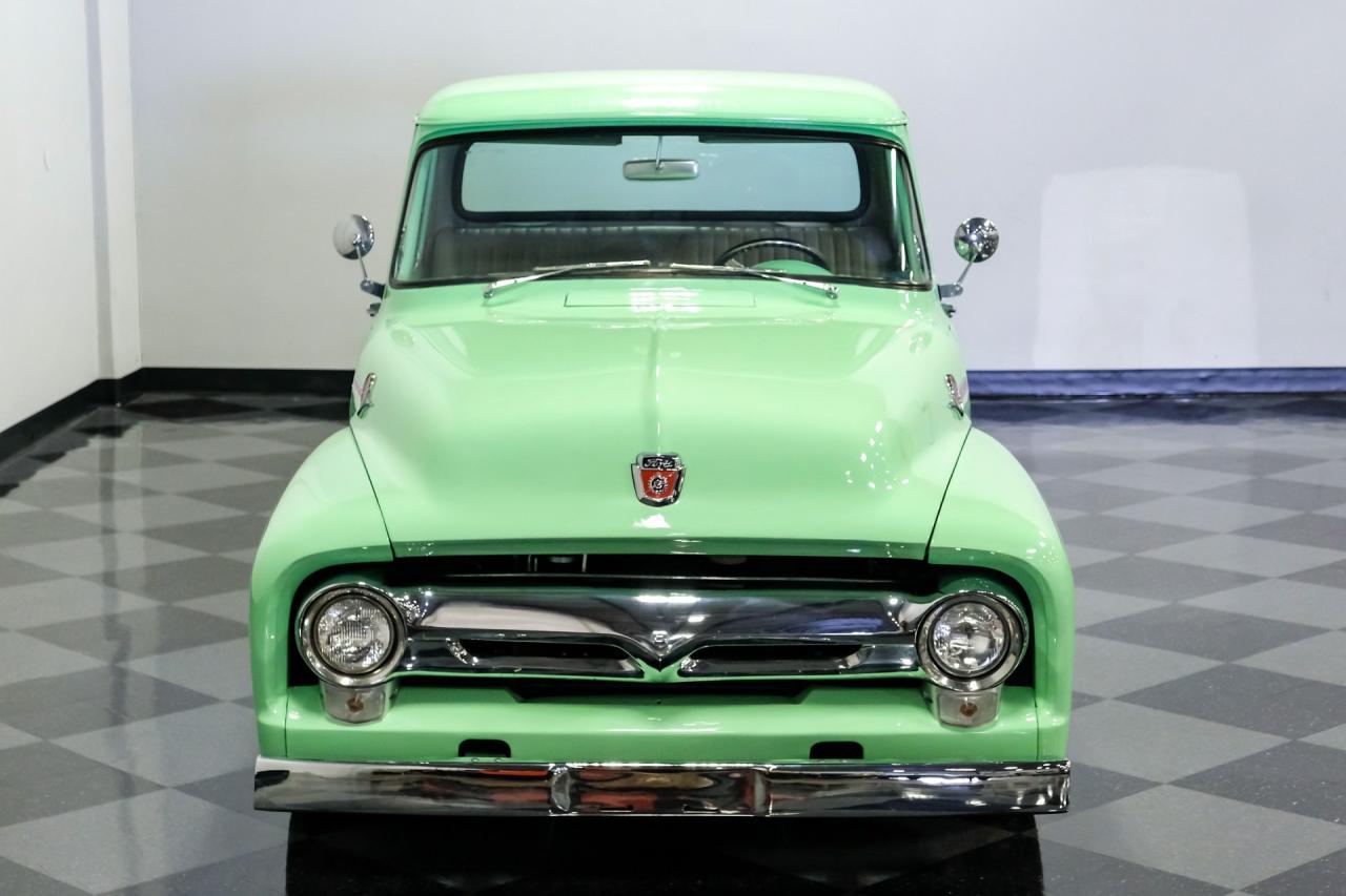 1956 Ford F-100