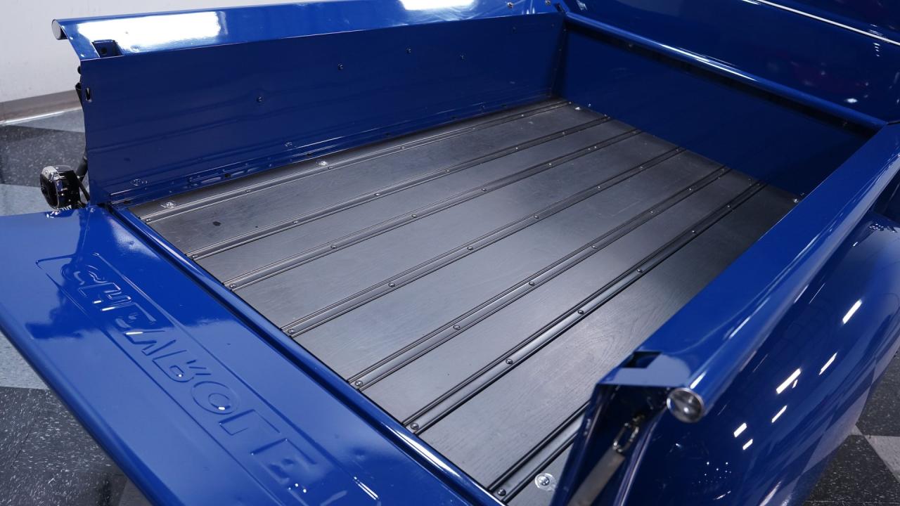 1953 Chevrolet 3100 5 Window