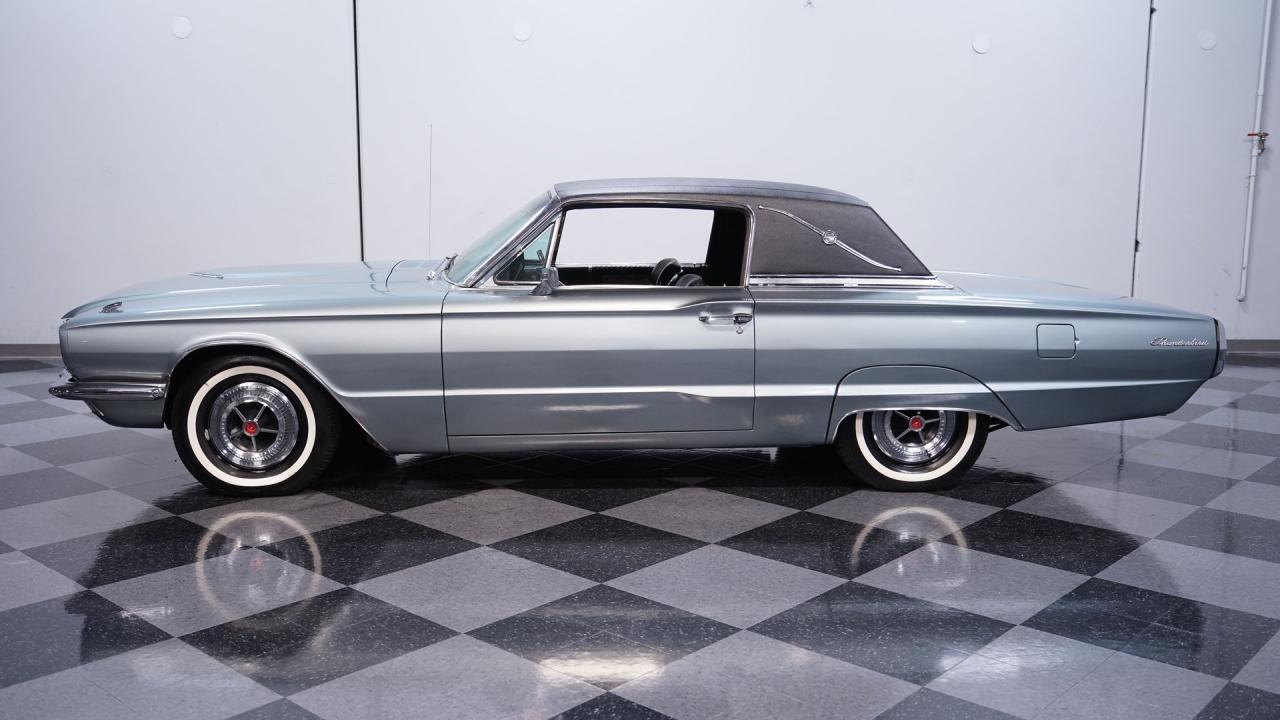 1966 Ford Thunderbird Town Landau