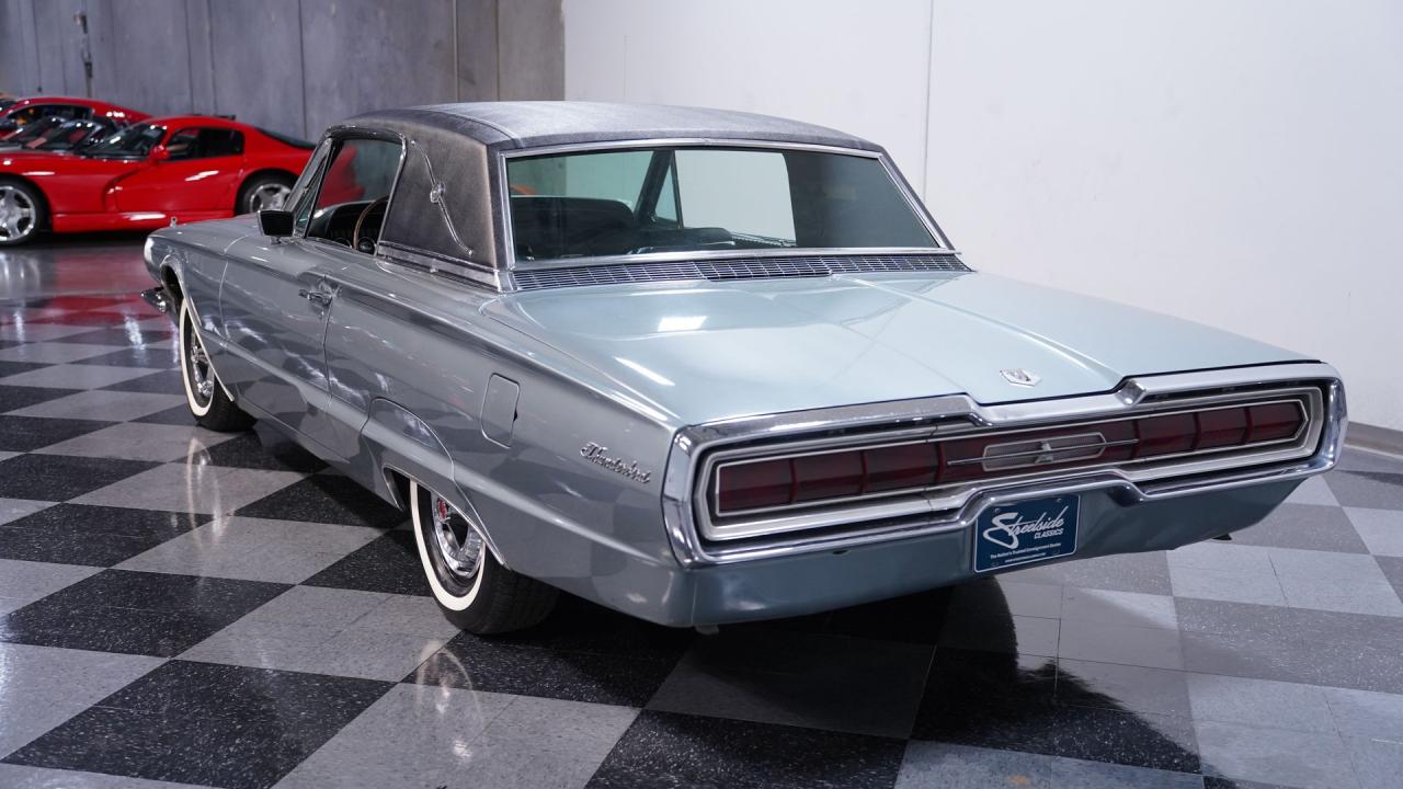 1966 Ford Thunderbird Town Landau