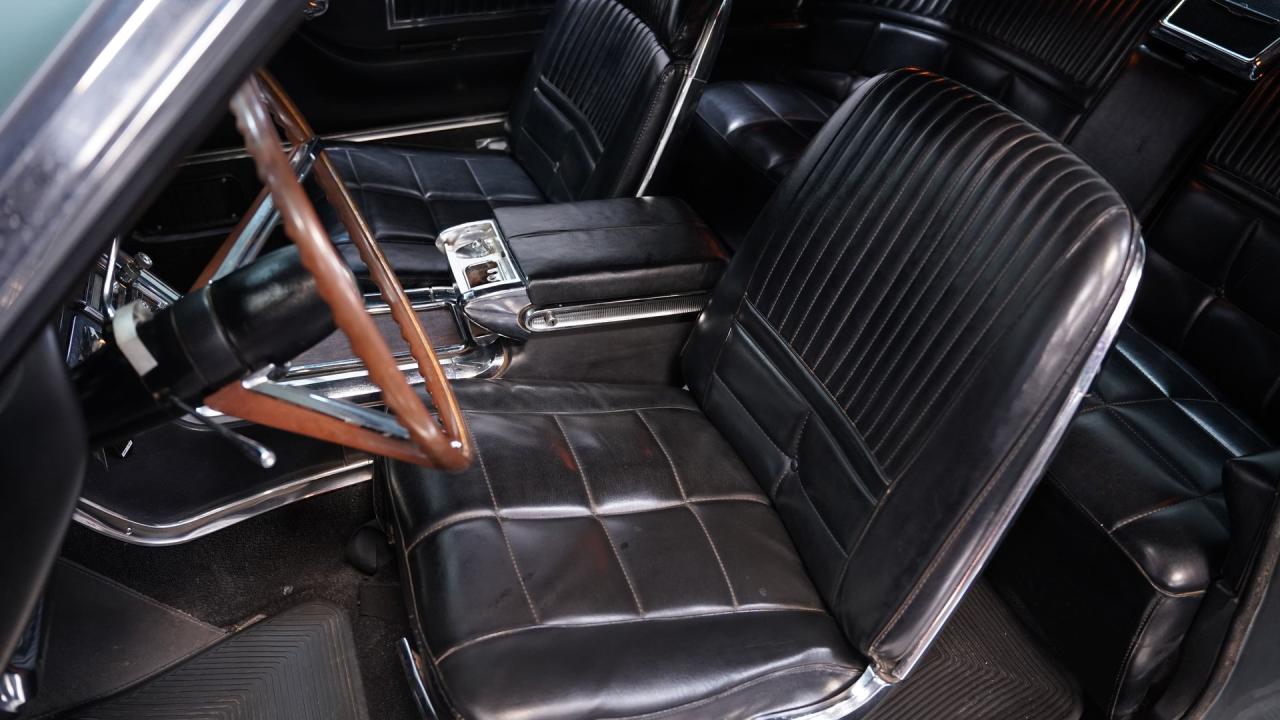 1966 Ford Thunderbird Town Landau