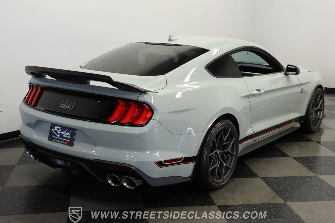 2022 Ford Mustang Mach 1