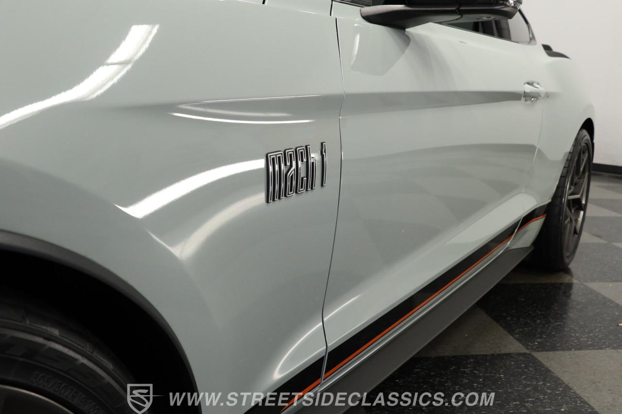 2022 Ford Mustang Mach 1