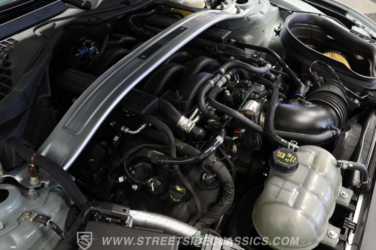 2022 Ford Mustang Mach 1