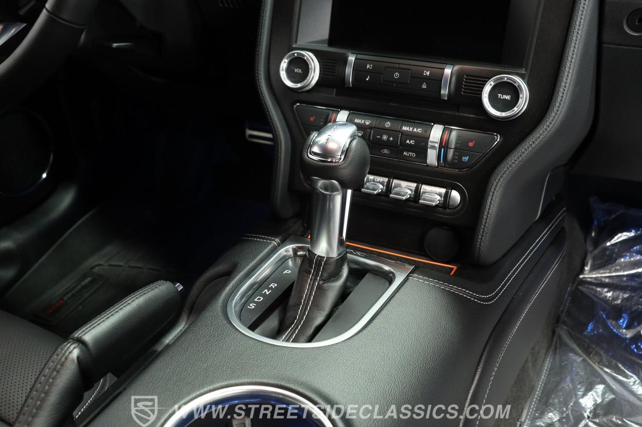 2022 Ford Mustang Mach 1