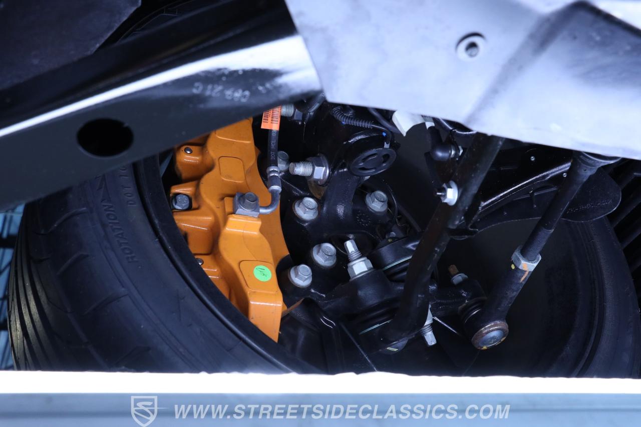 2022 Ford Mustang Mach 1