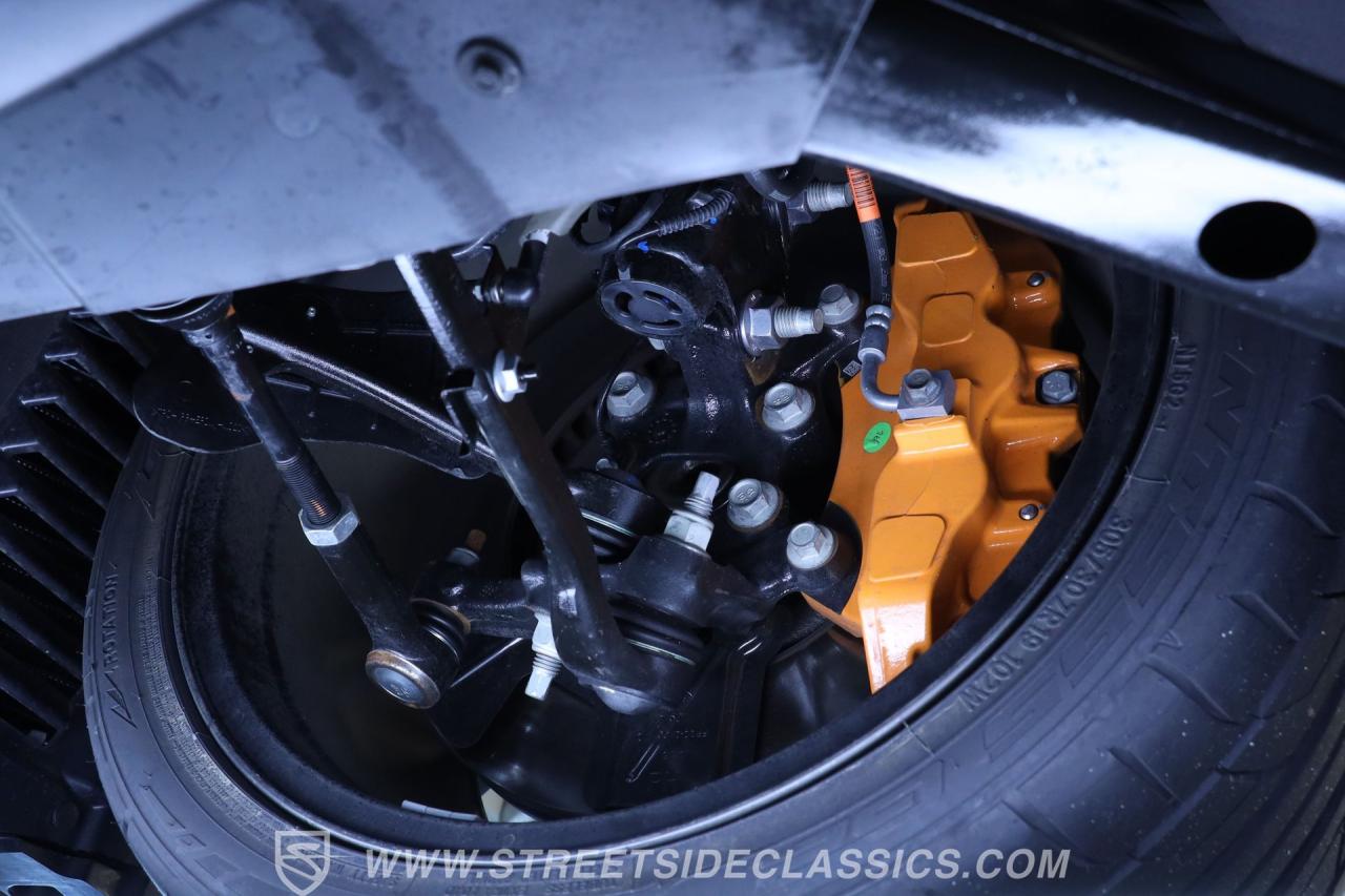 2022 Ford Mustang Mach 1