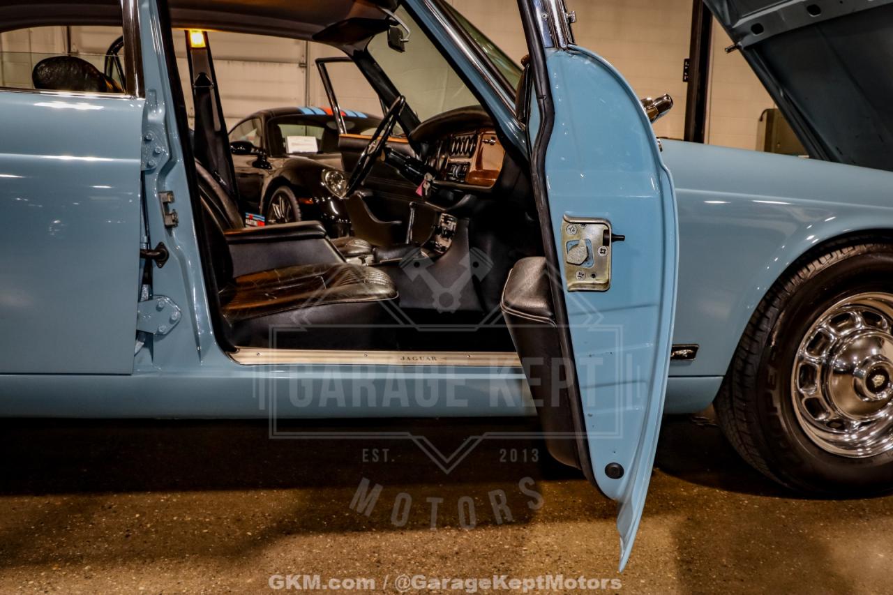 1971 Jaguar XJ6