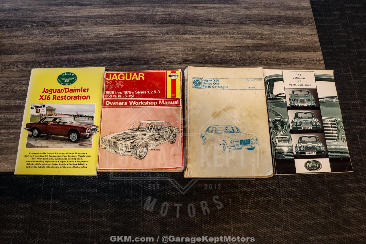 1971 Jaguar XJ6