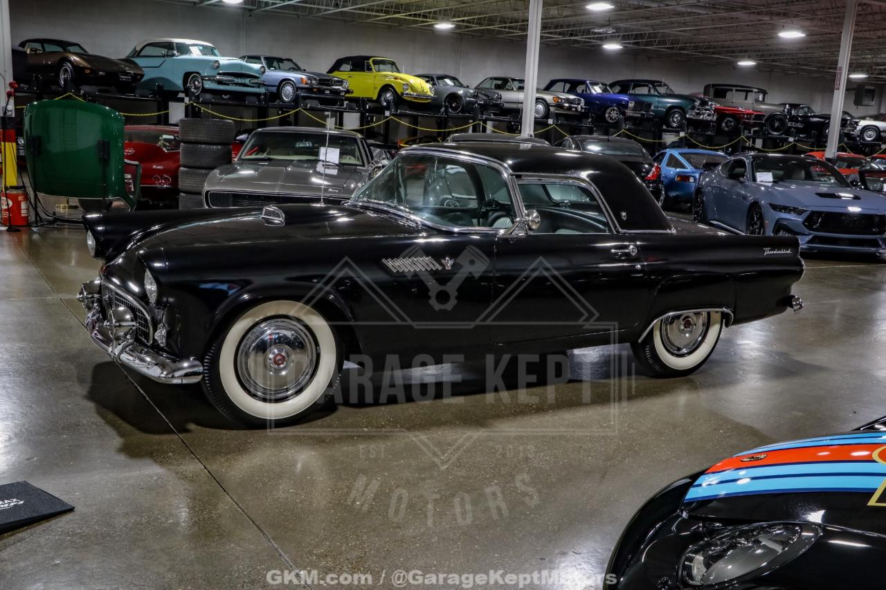 1955 Ford Thunderbird