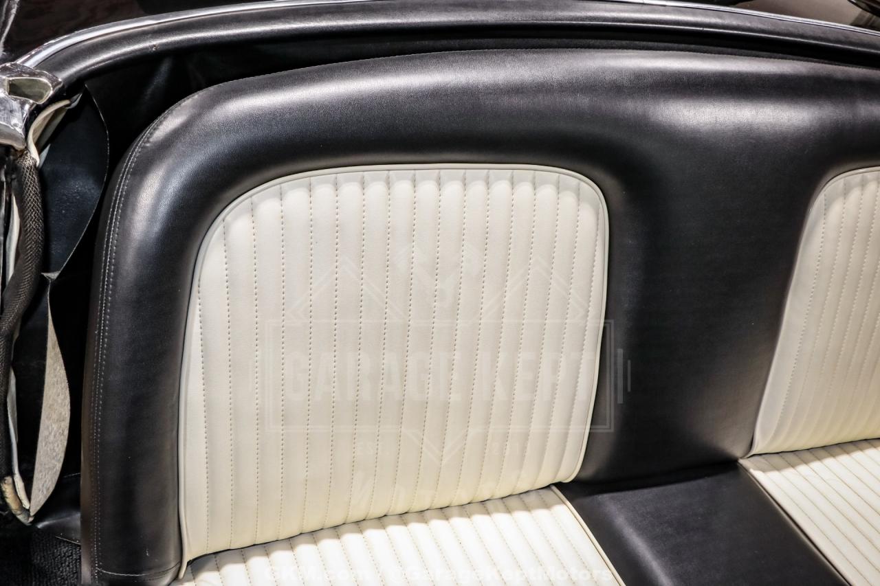 1955 Ford Thunderbird