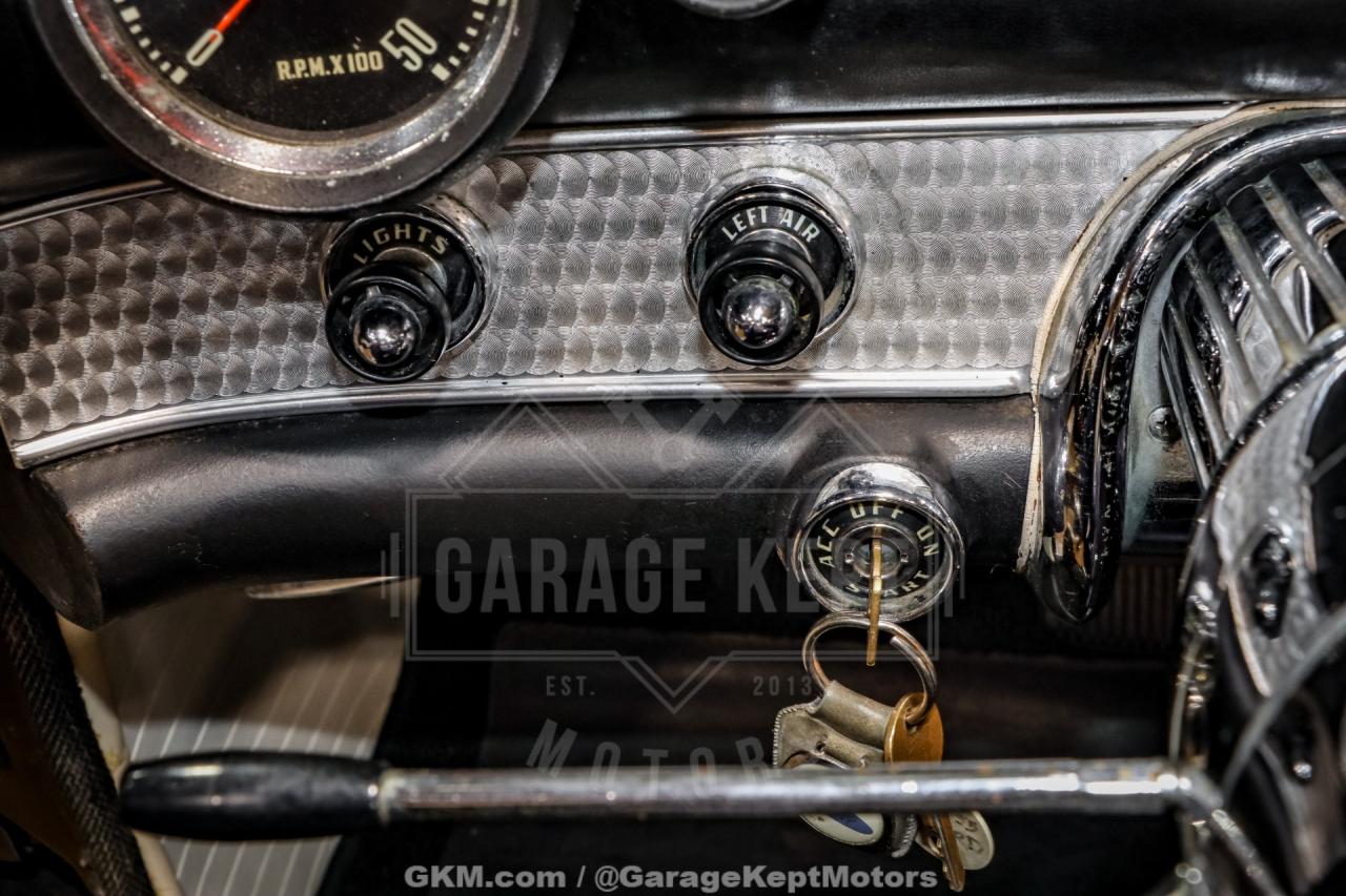 1955 Ford Thunderbird