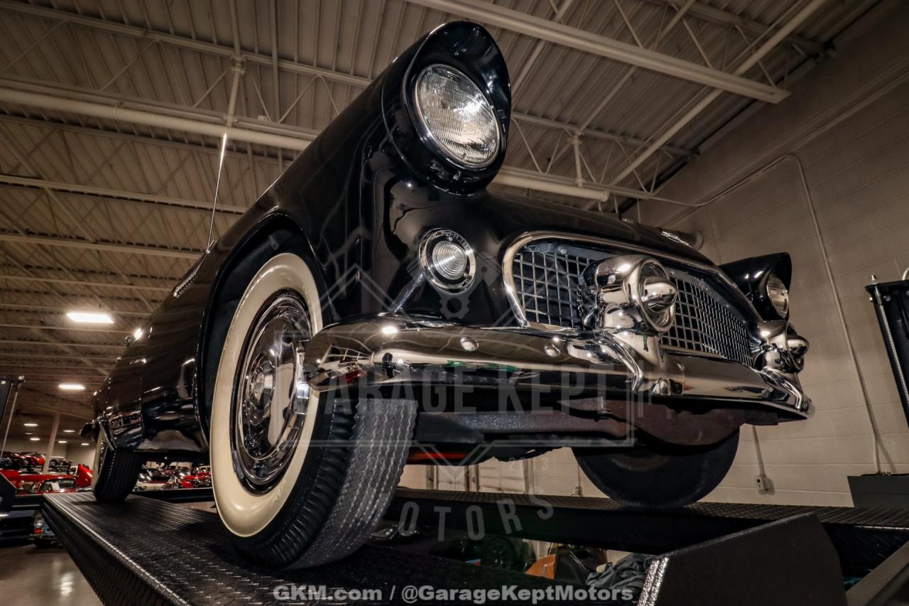 1955 Ford Thunderbird