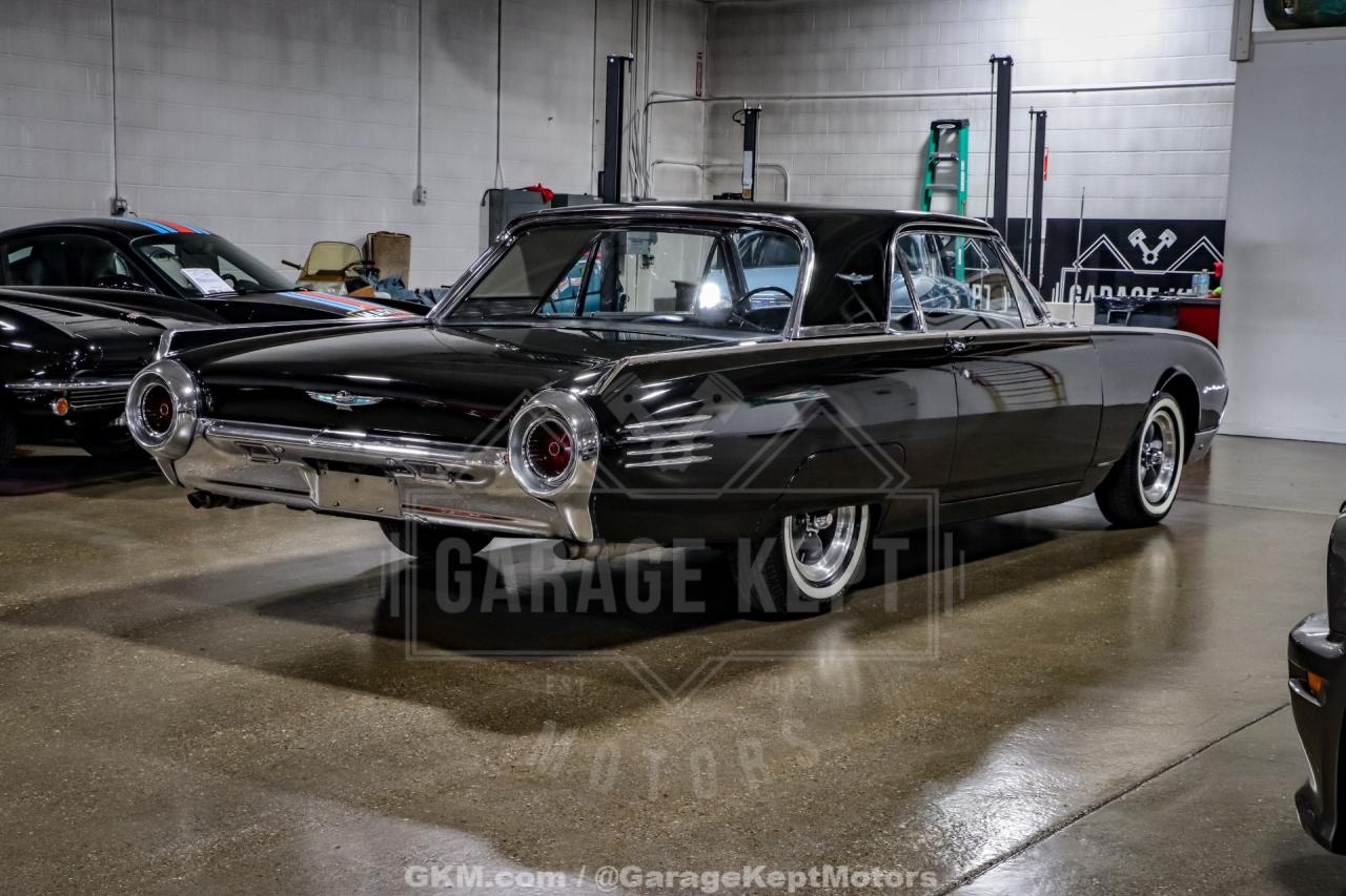 1961 Ford Thunderbird