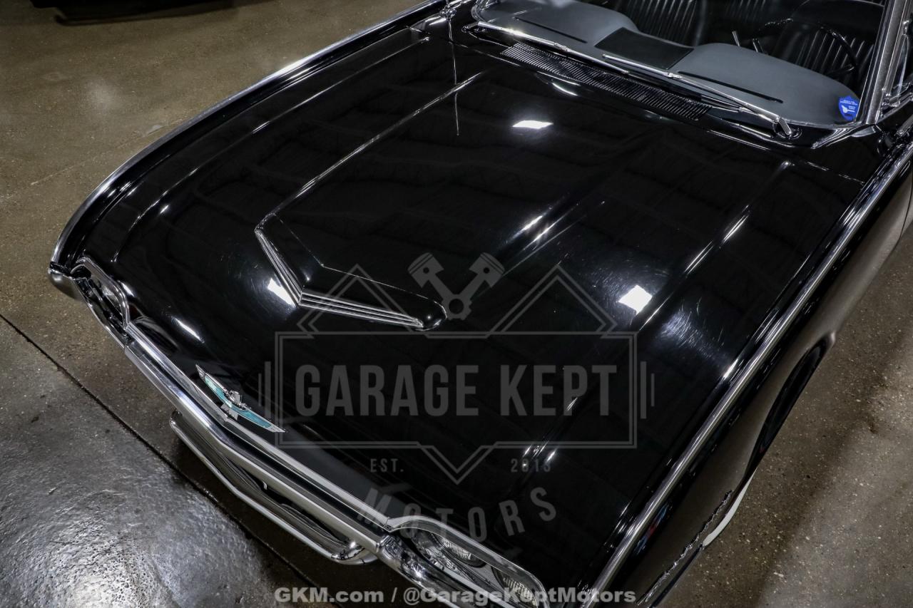 1961 Ford Thunderbird