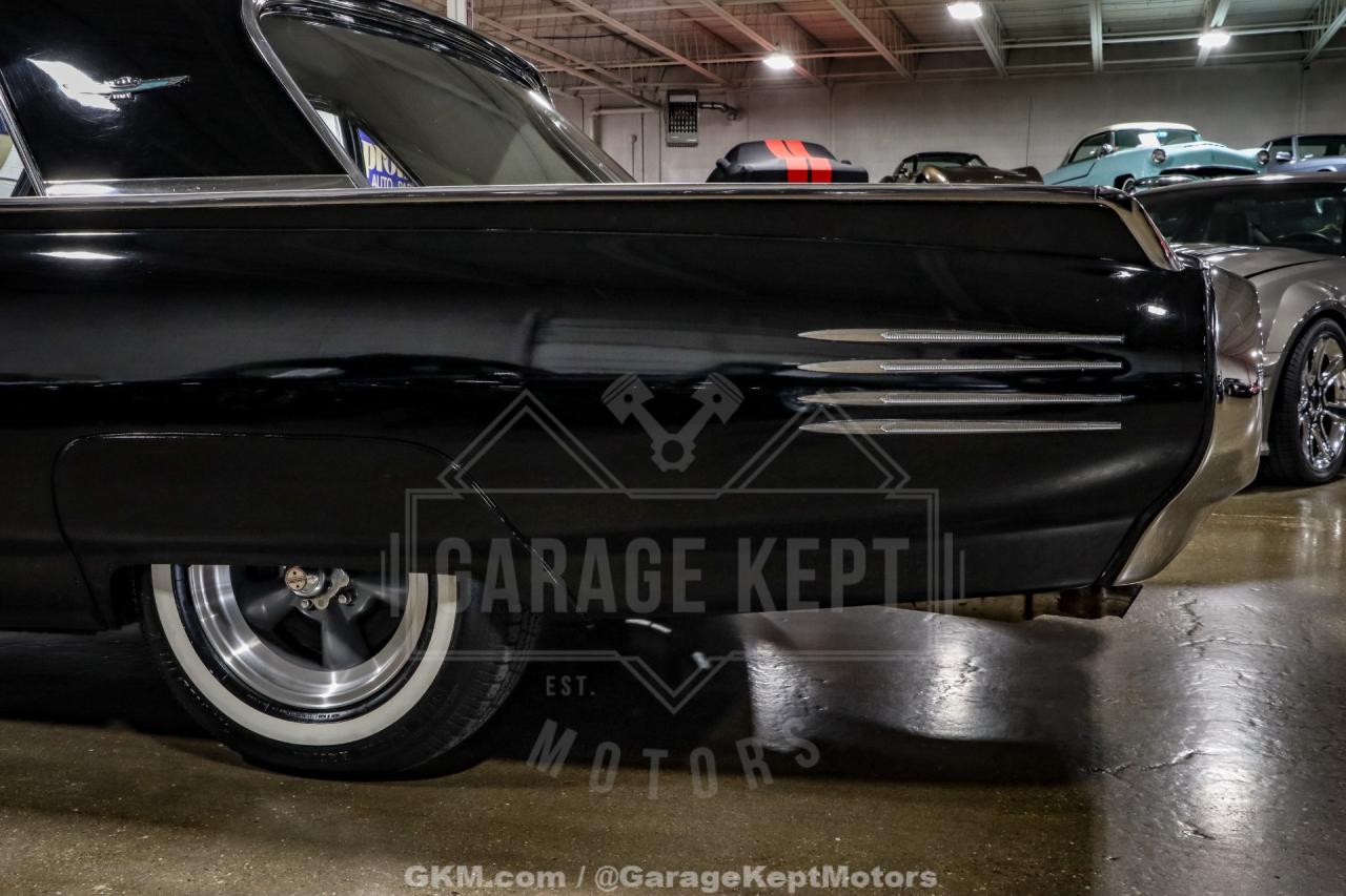 1961 Ford Thunderbird