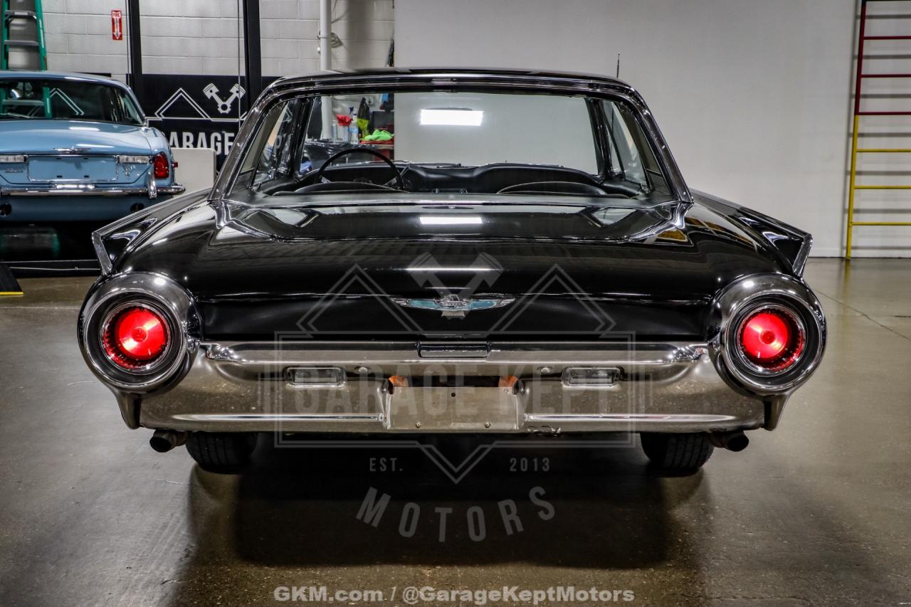 1961 Ford Thunderbird